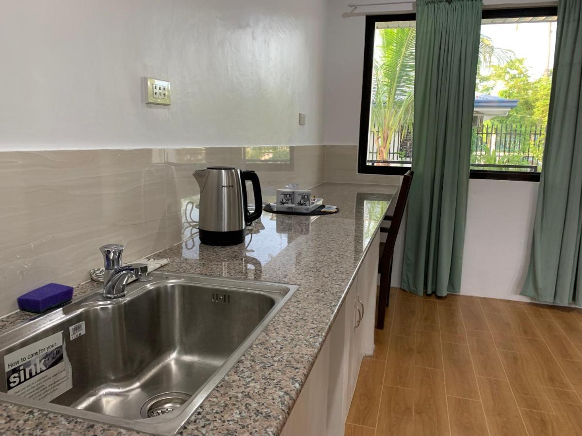 Palm Tree Lodge 몰볼 외부 사진